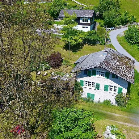Bergbauernhaus An Wasserfall Und Waldrand Schwandi Exterior photo